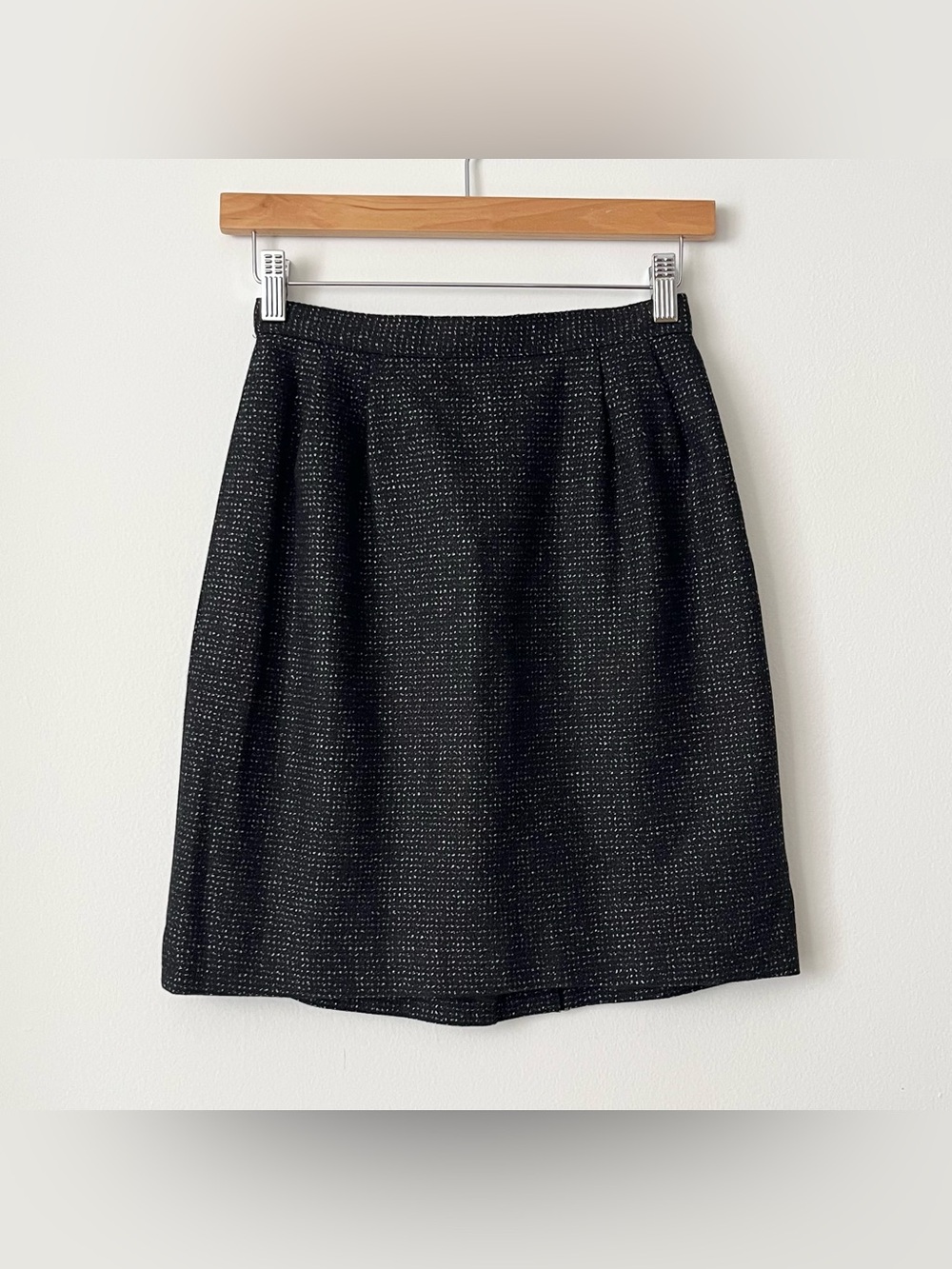 Vintage Women's Tweed Mini Skirt Gray Size 00 Wool Blend Pleated Tailored Office